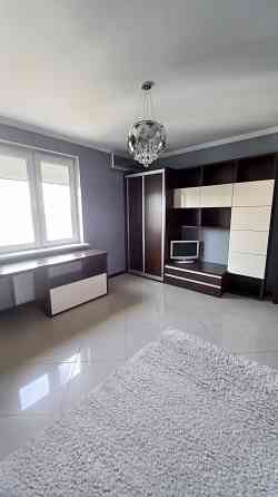 3х комнатная квартира ,107м² ул.Артема, остановка Шахтерская площадь Донецк