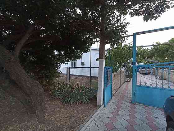 Продам дом в Крыму 80м2, 9 соток земли. Донецк