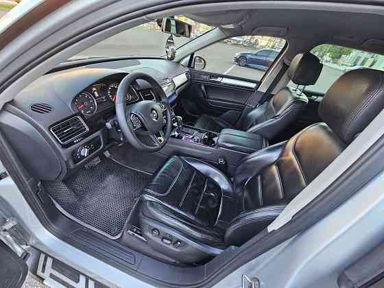 Volkswagen Touareg 3.0tdi Донецк