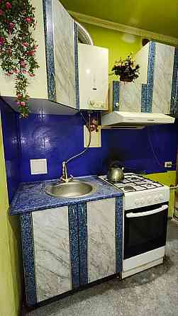 Продам 3х ком. квартиру 1/2, 80м2. Куйбышевский район, пл. Бак. комиссаров. Донецк