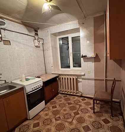Продается 2-комнатная квартира 1/4, в г. Макеевка, Центрально-Городской р-н, ул. Чехова Макеевка