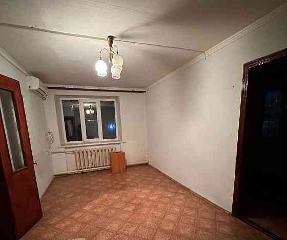 Продается 2-комнатная квартира 1/4, в г. Макеевка, Центрально-Городской р-н, ул. Чехова Макеевка