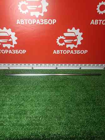 Молдинг двери Skoda Superb 2 Донецк