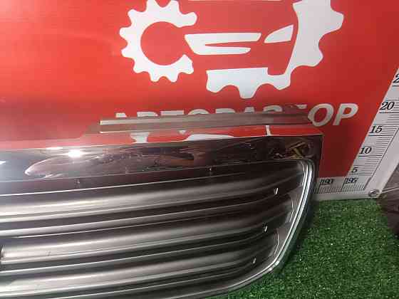 Решетка радиатора Toyota Land Cruiser 100 Донецк