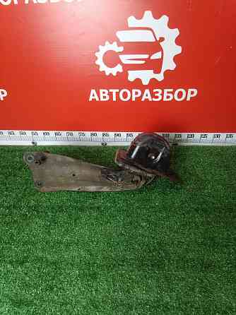 Рычаг задний левый продольный  Volkswagen Passa... Донецк