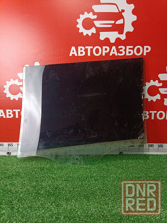 Стекло двери задней правой Skoda Superb 2 Донецк - изображение 1