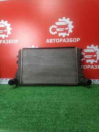 Радиатор интеркулера  Skoda Superb 2 Донецк