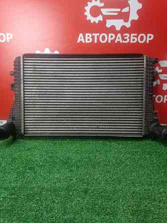 Радиатор интеркулера  Skoda Superb 2 Донецк