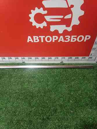 Молдинг двери передней левой Skoda Superb 2 Донецк