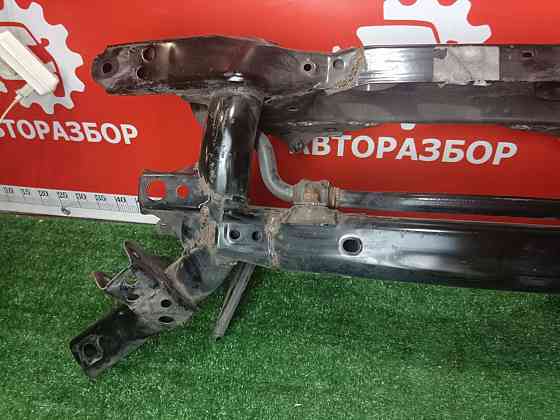 Подрамник задний Toyota RAV4 40 Донецк