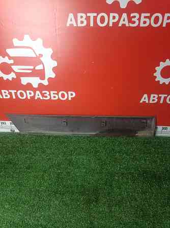 Молдинг задней двери Toyota Land Cruiser 100 Донецк
