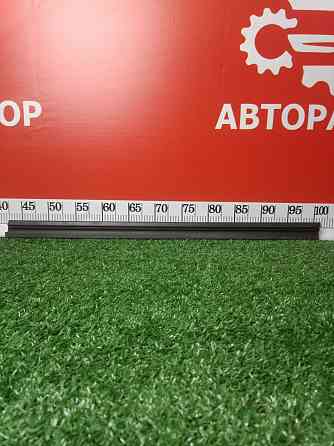 Уплотнитель стекла двери задней  Skoda Superb 2 Донецк