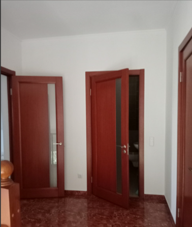 Продается дом шале немецкий проект, оцкб, или обмен на 2х, 3х к квартиру в центре Донецка с доплатой Донецк