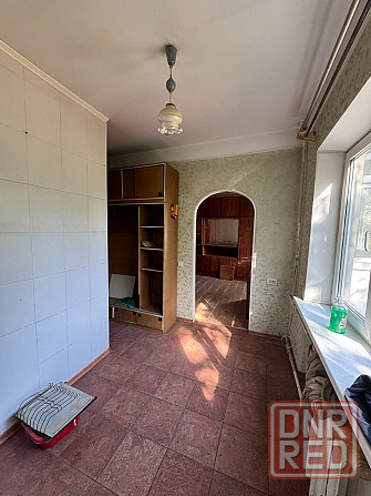 3 комнатная. Район б-ца "Вишневского". Бонусом гараж! Донецк - изображение 1