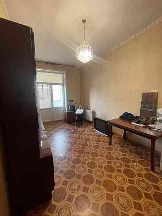 Продам 2 -комнатную квартиру в центре Донецк