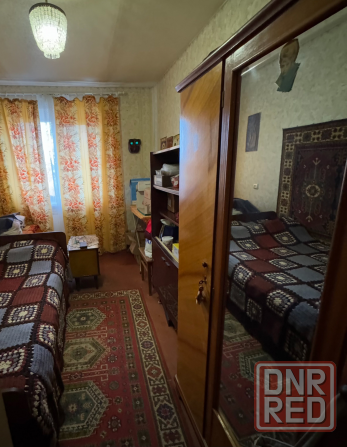 Продам 3-комнатную квартиру, 3/5, в г. Иловайск, центр города, ориентир городская Админ Иловайск - изображение 1