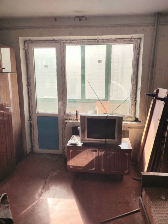 Продам 2 комнатную квартиру г.Макеевка Центрально- Городской район (Нижний Солнечный ) Макеевка