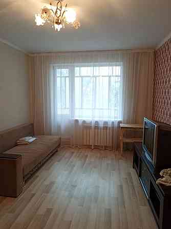 Продается 2 - х комнатная квартира, Шахтерская Площадь Донецк