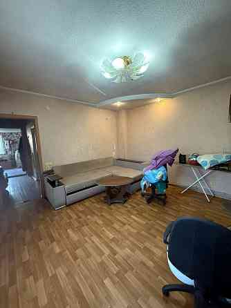 Продам 2-х комнатную квартиру на земле на Гвардейке,8/8 ( пер Полтавский) Макеевка