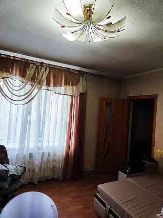 Продам 2-х комнатную квартиру на земле на Гвардейке,8/8 ( пер Полтавский) Макеевка
