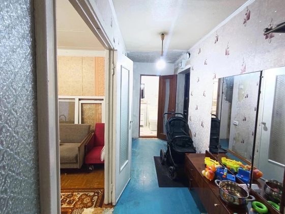 Продажа крупногабаритной 2-й квартиры, г.Макеевка, квартал Гвардейский(Элегант). Макеевка