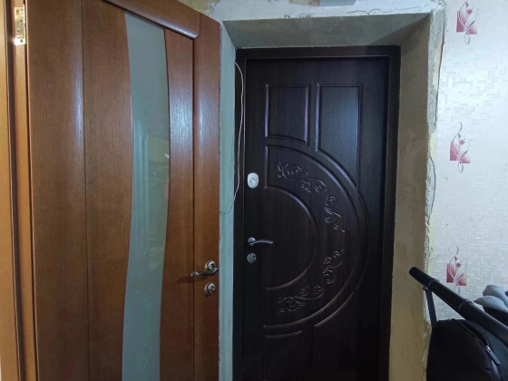Продажа крупногабаритной 2-й квартиры, г.Макеевка, квартал Гвардейский(Элегант). Макеевка