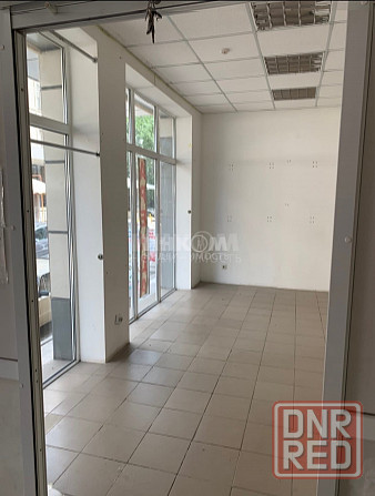 Продам нежилое помещение 140м2 в центре города Луганск улица Дзержинского Луганск - изображение 1