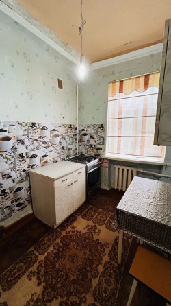 Продажа 2 комнатной квартиры г. Донецк Калининский район (ориентир Контур) Донецк