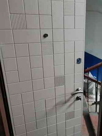 Продам 3-х комнатную на Октябрьском с гаражом Донецк