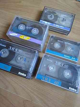 Аудиокассеты фирменные. Донецк