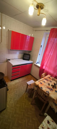 Предлагается на продажу 2х комнатная чешка в Буденовском районе по ул. Независимости 1/10 Донецк