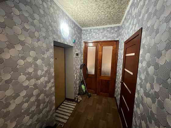 Продам 2-х ком. квартиру, 3/3 эт., 44 м.кв. - Макеевка-центр, ул. Московская Макеевка