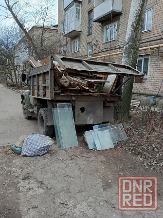 Вывоз старой мебели техники вещей строительного мусора услуги грузчиков Донецк - изображение 1
