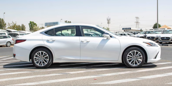 Новый LEXUS ES 300 HYBRID Донецк