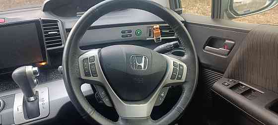 HONDA FREED гибрид 1.5 CVT 161 л.с. - отличное состояние Поколение I Донецк