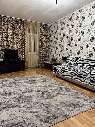 Сдам двухкомнатную квартиру посуточно Ясиноватая