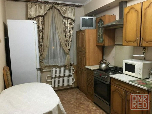 Сдаю 2-х комнатную квартиру в Ворошиловском районе Донецк - изображение 1