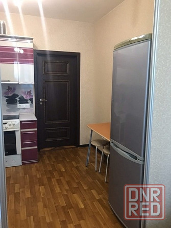 Сдается студия на длительный срок. Квартира находится в центре города Золотое Кольцо! Донецк - изображение 1