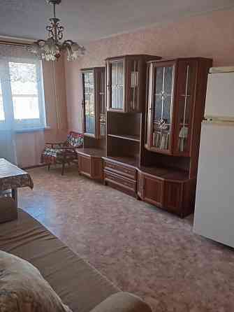 Продам 2х.комнатную квартиру. Пл. бакинских Комиссаров Донецк