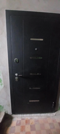 Продам 2-х ком. кв-ру Гвардейка пос.Восточный ул.Растрелли Макеевка