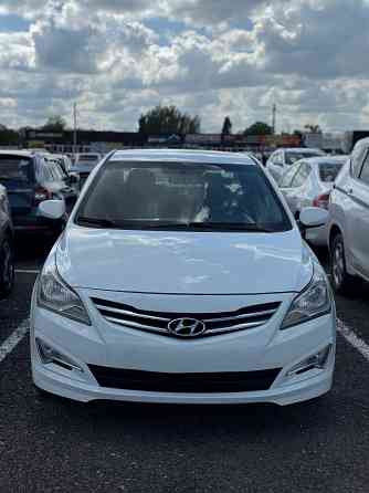 Продам hyundai solaris 2015 года рестайлинг Донецк