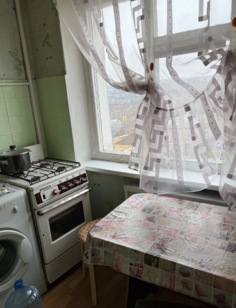 Сдам 2-к квартиру на Батова Макеевка
