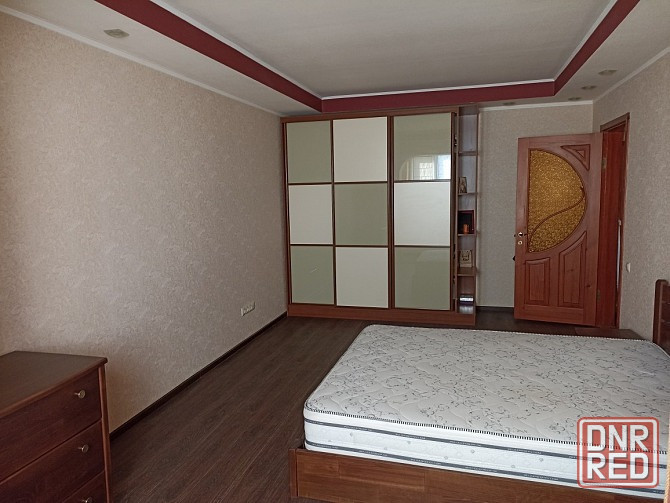Документы готовы ! Продам отличную 2 к.кв Чешка. Жарикова 25 Донецк - изображение 1