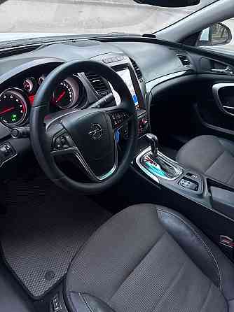 Продажа Opel Insignia 2010год Донецк