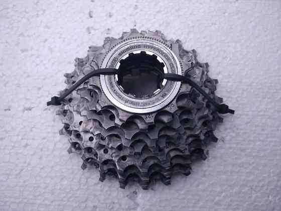 Велосипедные запчасти и экипировка Донецк