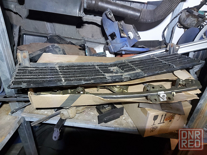 решетка радиатора 2141 Донецк - изображение 2