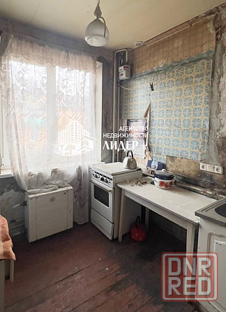 Продажа 2 комн. квартира с Гаражом Макеевка, Советский р-н, п.Объединенный Макеевка - изображение 3