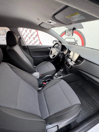 Продам Hyundai Solaris Донецк