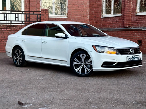 Продам Volkswagen Passat b7 Донецк