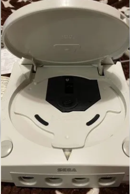 Sega Dreamcast в хорошем состоянии состоянии. Донецк